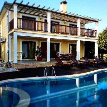 Jasmine Villas, Villa *